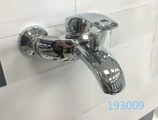 Robinet de baignoire mitigeur de robinet de salle de bain de qualité supérieure largement utilisé
